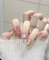 -RL Nail·瑞丽美甲美睫品牌原创店