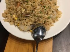 -臻鲜燕海鲜融合餐厅(金陵style店)