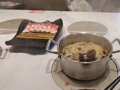 -呷哺呷哺(虹口赤峰路店)