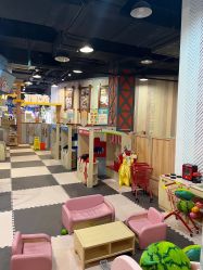 -卡通尼乐园(五彩世界店)