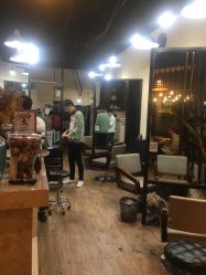 -茶发Salon·烫发染发理发