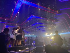 -简奥斯汀·赫本酒吧