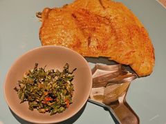 香茅草烤罗非鱼-半山腰·云南菜(侨福芳草地店)