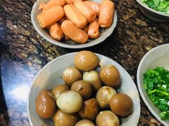 鸿社鹌鹑蛋-星鸿社重庆老火锅(燃灯寺分店)