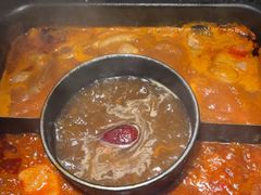 -老牌坊云南鱼豆花火锅(哈西万达店)