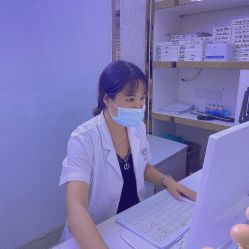 -蕾特恩专业祛痘