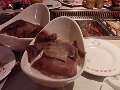 -芝小官毛肚火锅海鲜自助(淮安清江浦区新亚店)
