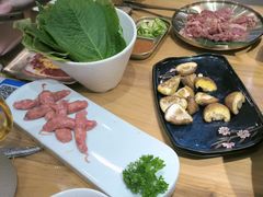 -青瓦餐厅·生鱼片·韩园烤肉(西塔店)