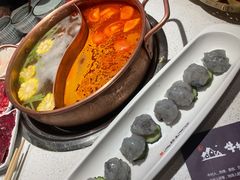 -牛村来人潮汕牛肉火锅(西单店)