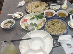 -官塘陈记鱼生·潮汕砂锅粥·牛肉火锅(潮枫路总店)