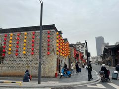 -绳金塔