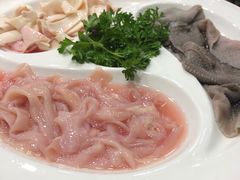 -小天鹅火锅·一线江景洪鼎旗舰店(洪崖洞店)