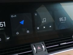 -理想汽车(世纪汇店)