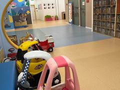 -戊辰亲子游泳俱乐部