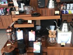 零售区-星巴克(广州百信广场东区店)