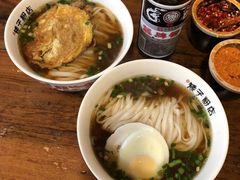-矮子粉店1985·长沙米粉(湘春路店)
