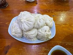 猪肉大葱包子-天津包子铺(万泉庄店)