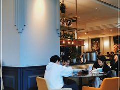 -港丽餐厅(高德置地店)