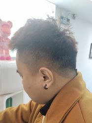 -米娜护肤造型