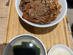 -熊吞·大碗丼烧肉饭(西市场嘉华店)