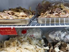 -金鼎雪山牦牛杂火锅(理县总店)