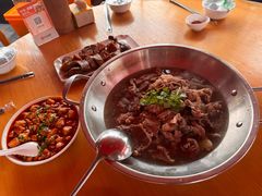 -大众跷脚牛肉馆·非遗传承单位(峨眉山店)