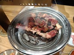 -青瓦餐厅·生鱼片·韩园烤肉(西塔店)