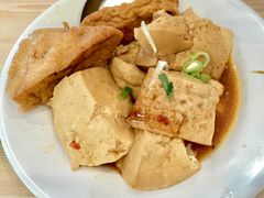红烧豆腐-喷水鸡肉饭(北港店)