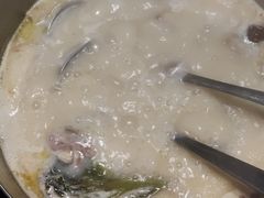-洪氏嗨捞·猪肚鸡火锅(阳光天地店)