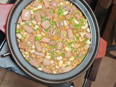 -连鹭海鲜·海肠捞饭·海胆饭(星海店)
