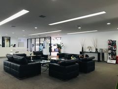 -上海宝信宝马4S店