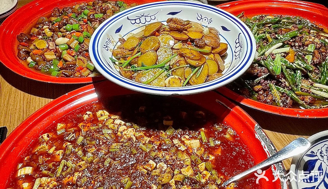 碳水脑袋集合！在成都还是得吃江湖菜啊！！