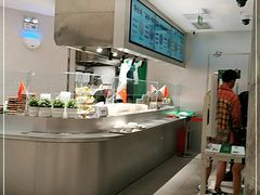 -老乡鸡(上海白玉兰广场店)