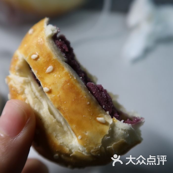 詹记宫廷桃酥王黄金牛角包图片-北京面包甜点-大众点评网