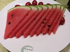 赠果盘-忠顺斋易州印象烤鸭店(东关新村店)