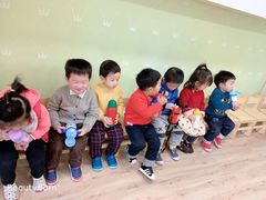 -黄浦乐烁龙鱼宝贝托育园(海潮路校区)