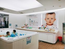 -爱婴室(上海浦建路店)