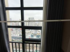 -乐嗨公寓(苏州火车站店)