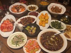 -肆海小川菜酒馆Wine Bistro (青年路店)