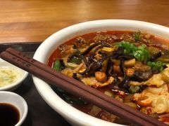 -水平有限螺蛳粉(宏达大厦店)