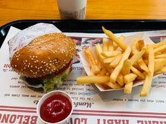 -The Habit Burger Grill 哈比特汉堡(复兴soho店)