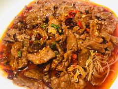 -一鸣蒸汽石锅鱼 Yiming Steamed Stonepot Fish