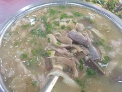 -卢六川汤肉(南方花园店)