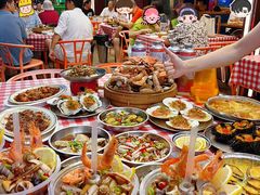 -船梆煮•蒸汽海鲜·炉火烤肉(五四广场店)