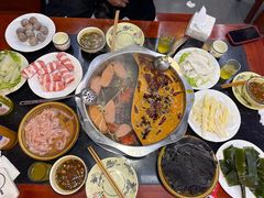 -重庆楊門机场老火锅(20年老店两路总店)