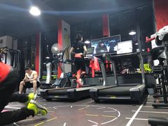 -CXFIT 陈徐健身工作室(凯旋店)