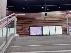 -自然博物馆(地铁站)