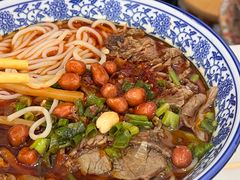红烧牛肉米粉-湖南常德牛肉米粉(十梓街店)