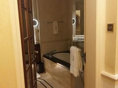 -广州富力丽思卡尔顿酒店