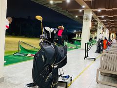 -麓湖高尔夫球俱乐部